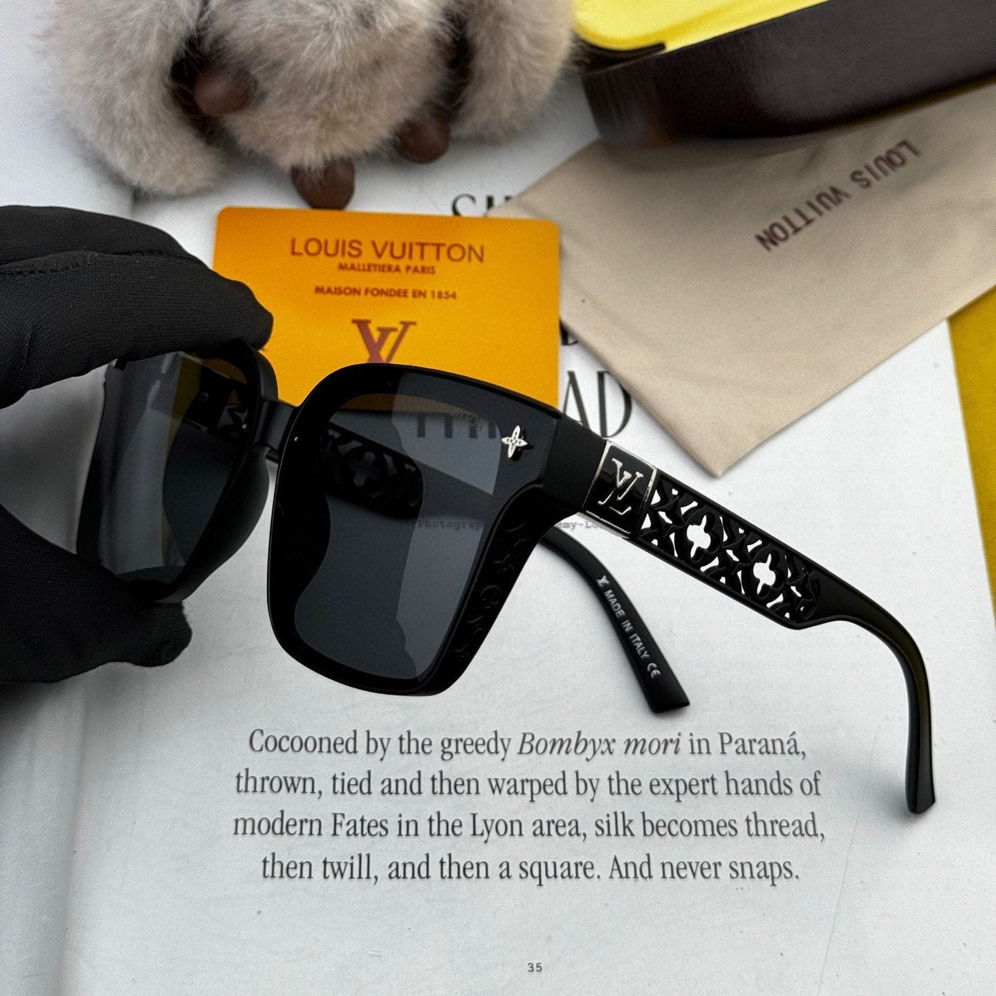 LOUIS VUITTON SQUARE SUNGLASSES L2132 IN ACETATE