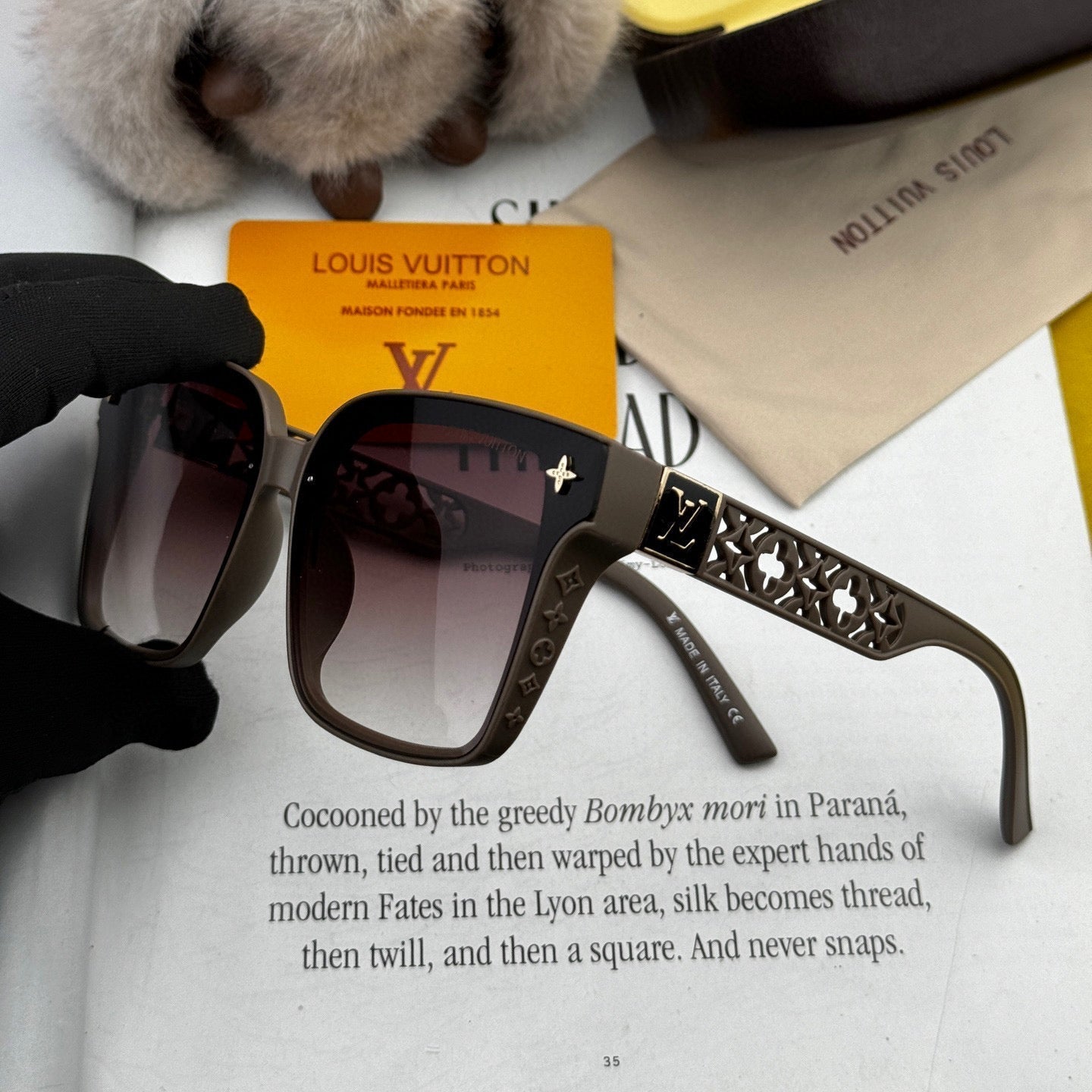 LOUIS VUITTON SQUARE SUNGLASSES L2132 IN ACETATE