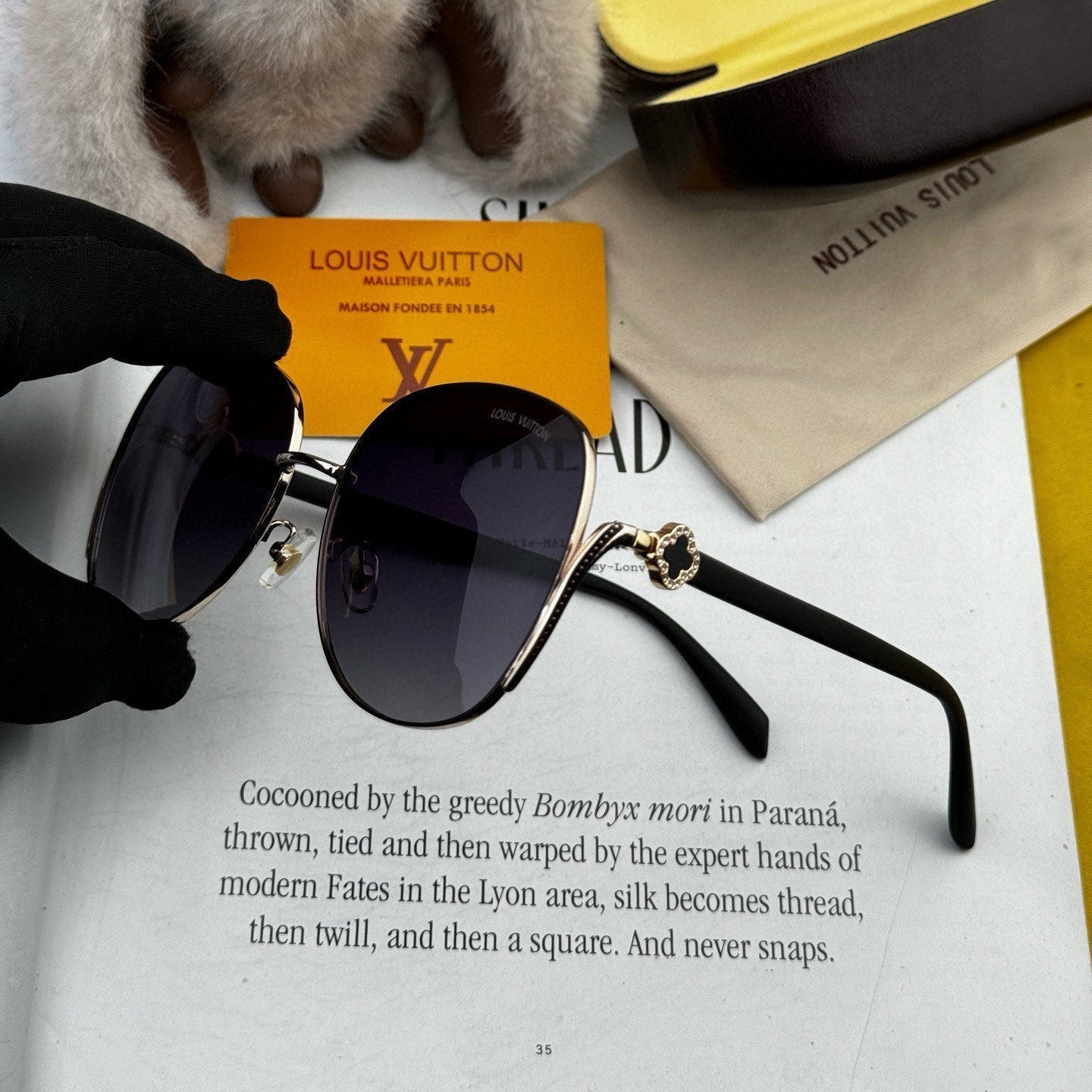 LOUIS VUITTON SIGNATURE ROUND SUNGLASSES L8638 IN METAL