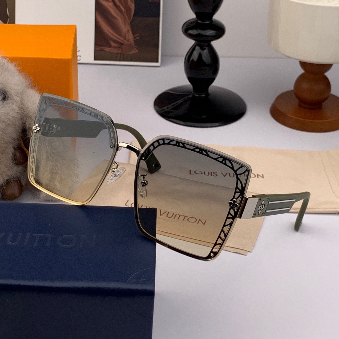 LOUIS VUITTON SQUARE SUNGLASSES L6191 IN ACETATE