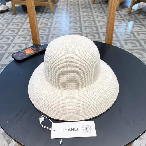 CHANEL STRAW CLOCHE HAT WHITE 672755