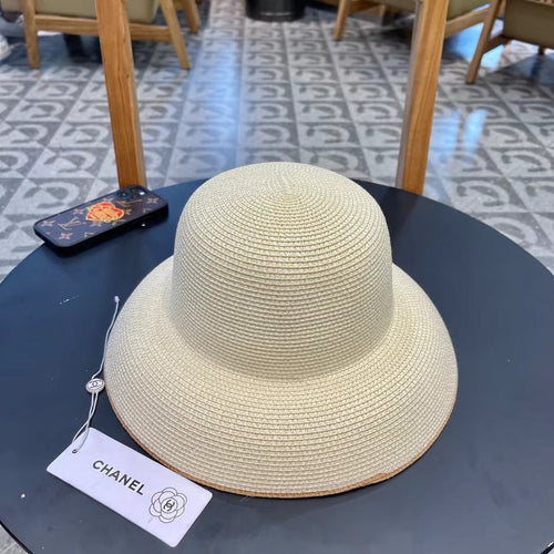 CHANEL STRAW CLOCHE HAT IVORY 672757
