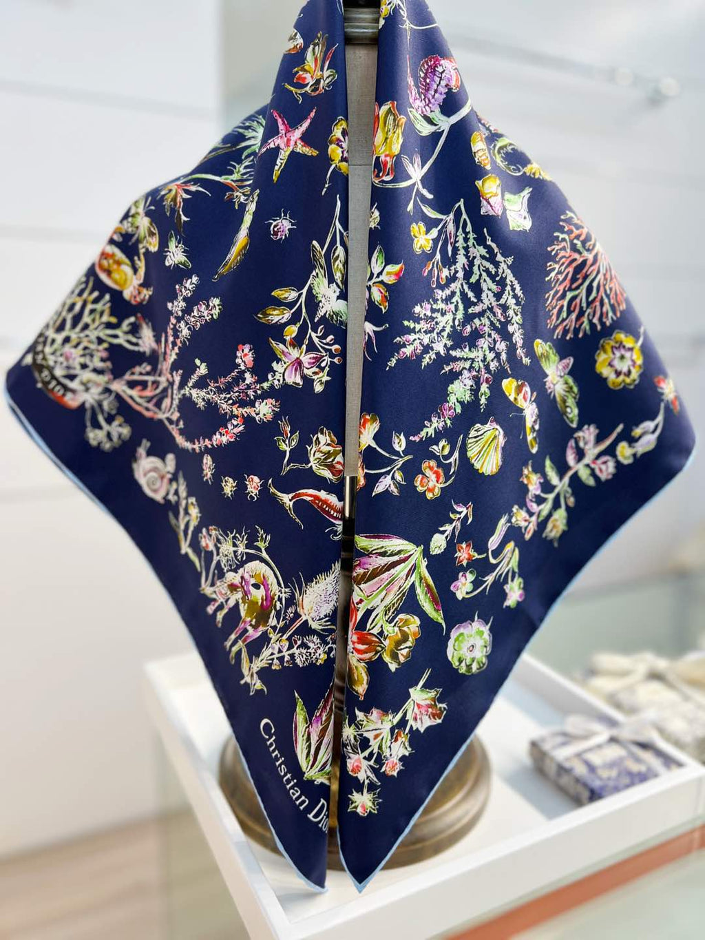 DIOR REVERSIBLE PRINTED SQUARE SCARF 90 CM IN NAVY BLUE SILK 735869